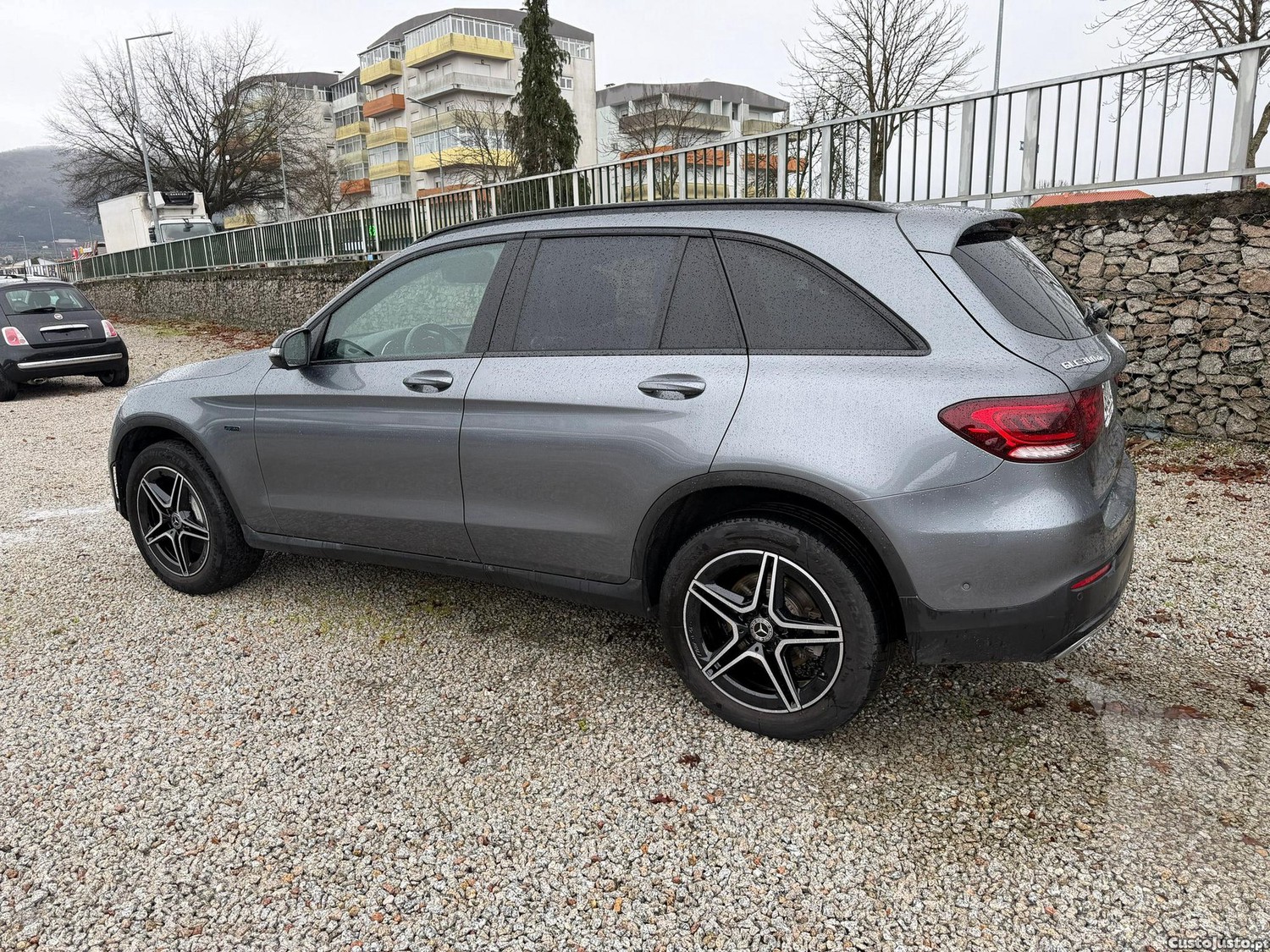 Mercedes-Benz GLC 300 de 4Matic — fotografia 13