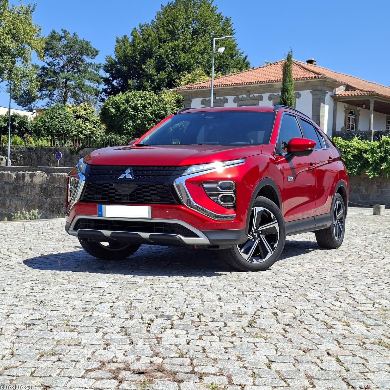 Mitsubishi Eclipse Cross 2.4 PHEV eMotion — fotografia 4