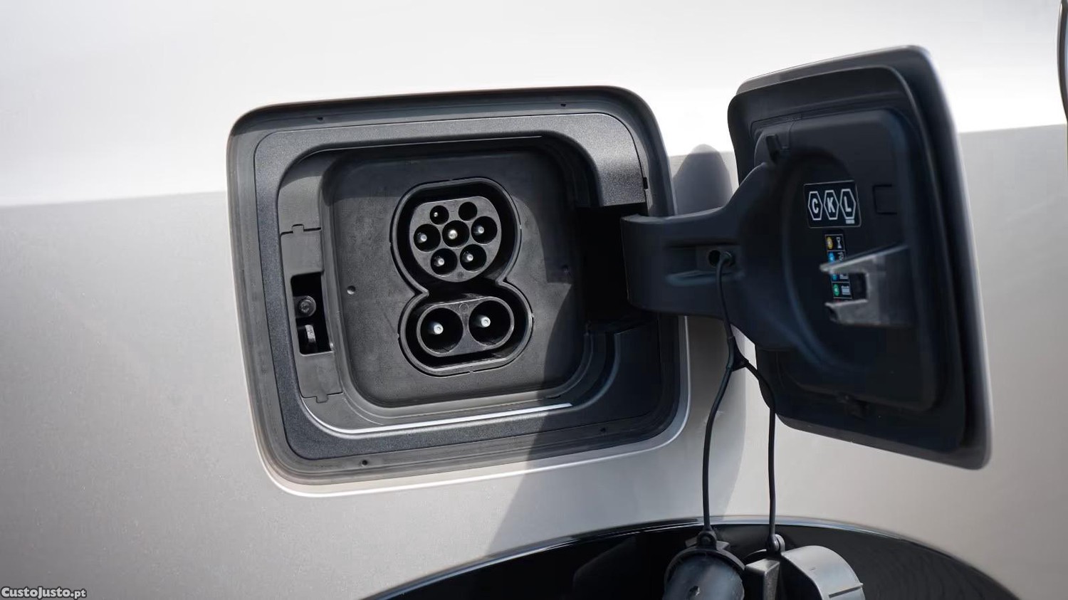 BMW i3 120Ah — fotografia 2