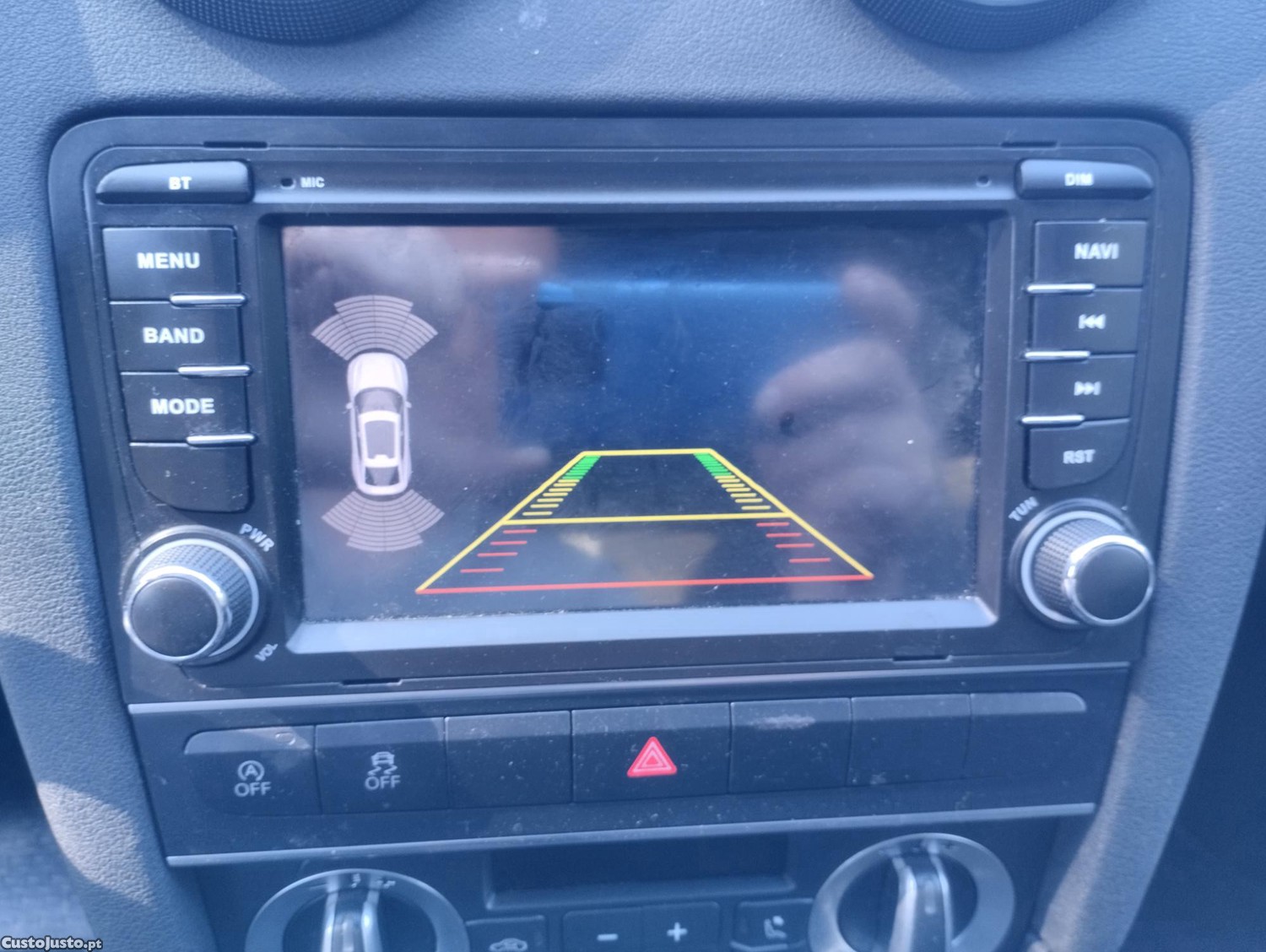 Audi A3 Sportback 1.6 TDI 105cv Attraction c/ Garantia — fotografia 4