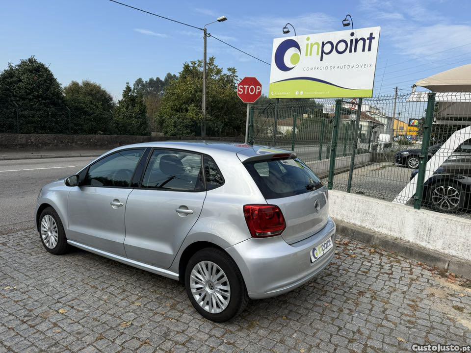 Volkswagen Polo 1.4 TDI Confortline — fotografia 8