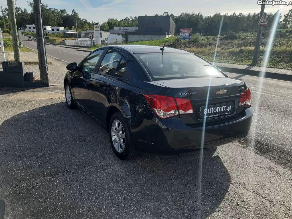Chevrolet Cruze 1.7 vcdi ltz — fotografia 19