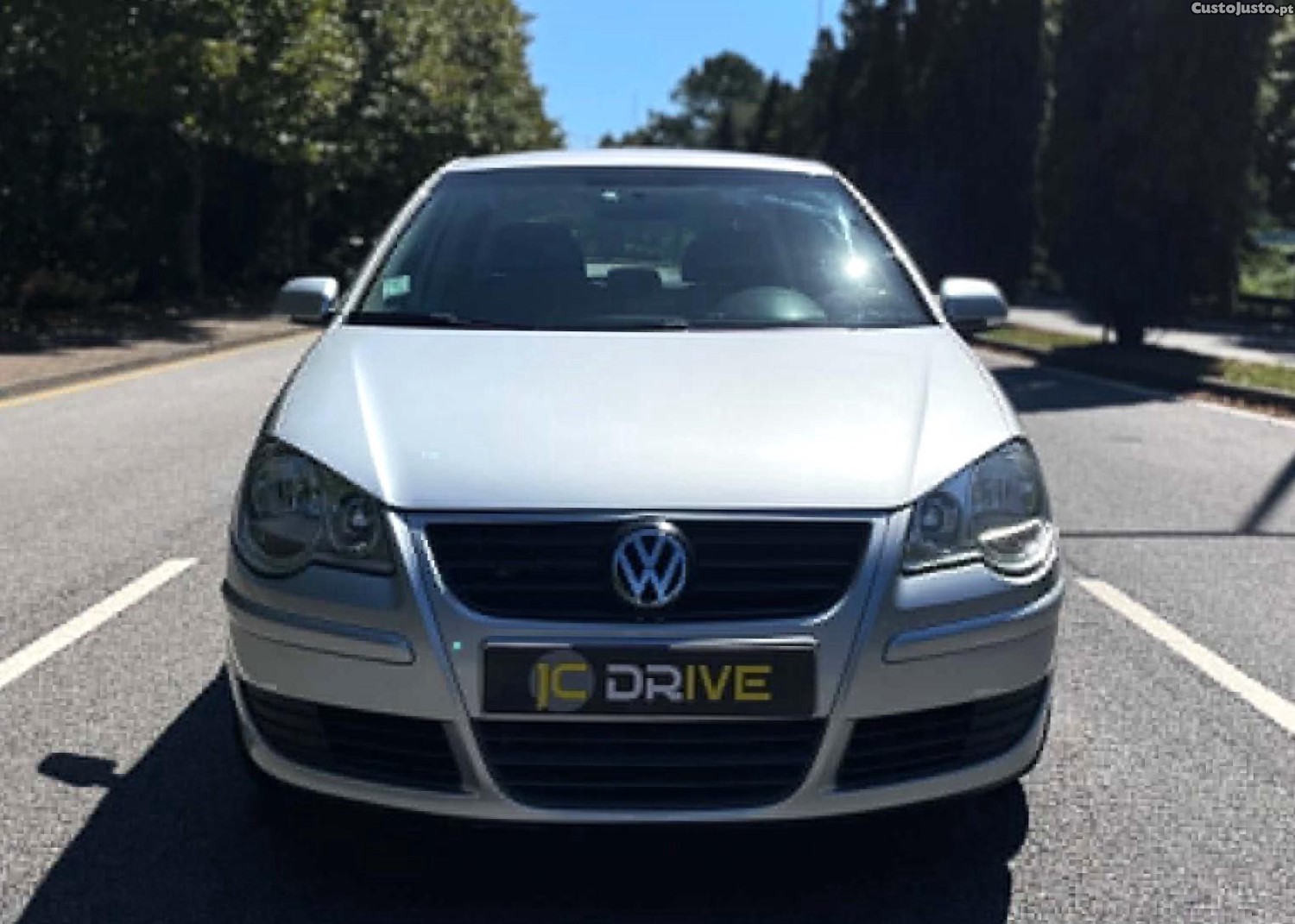 Volkswagen Polo 1.2 Confortline AC — fotografia 11