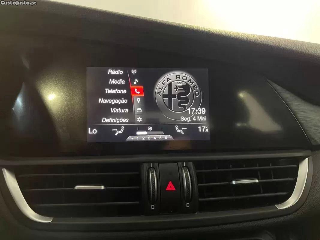 Alfa Romeo Giulia 2.2 d — fotografia 14