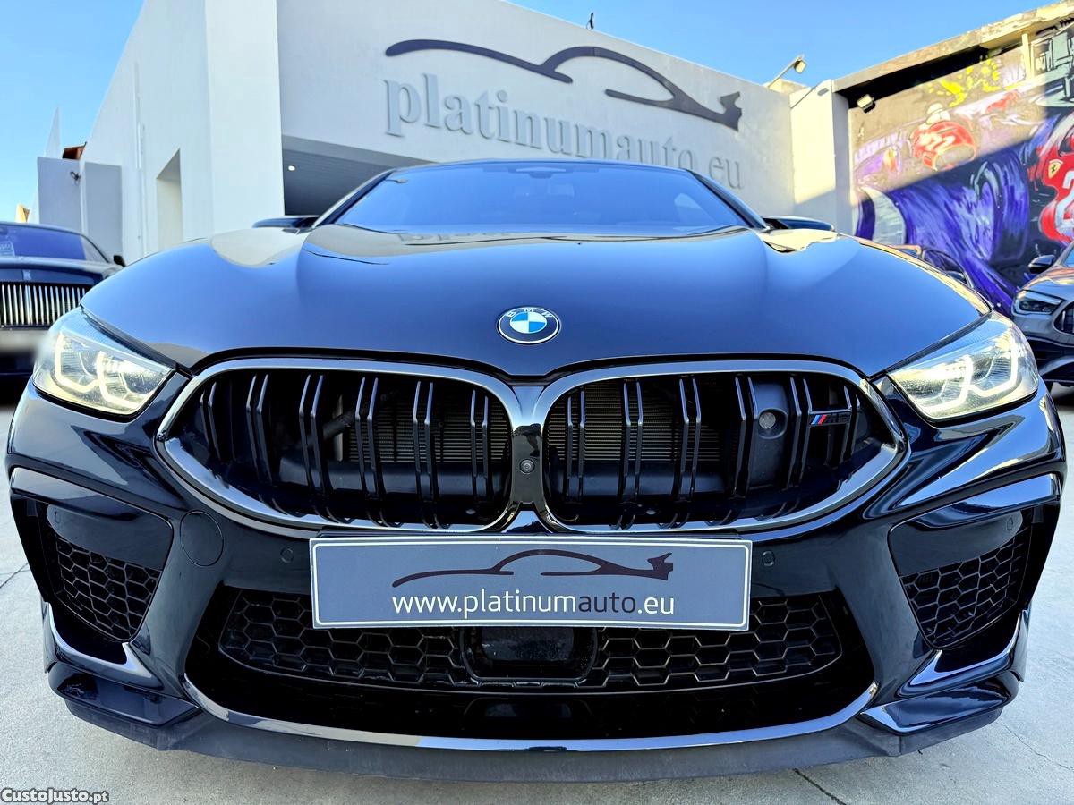 BMW M8 X-Drive Competition Coupe — fotografia 2