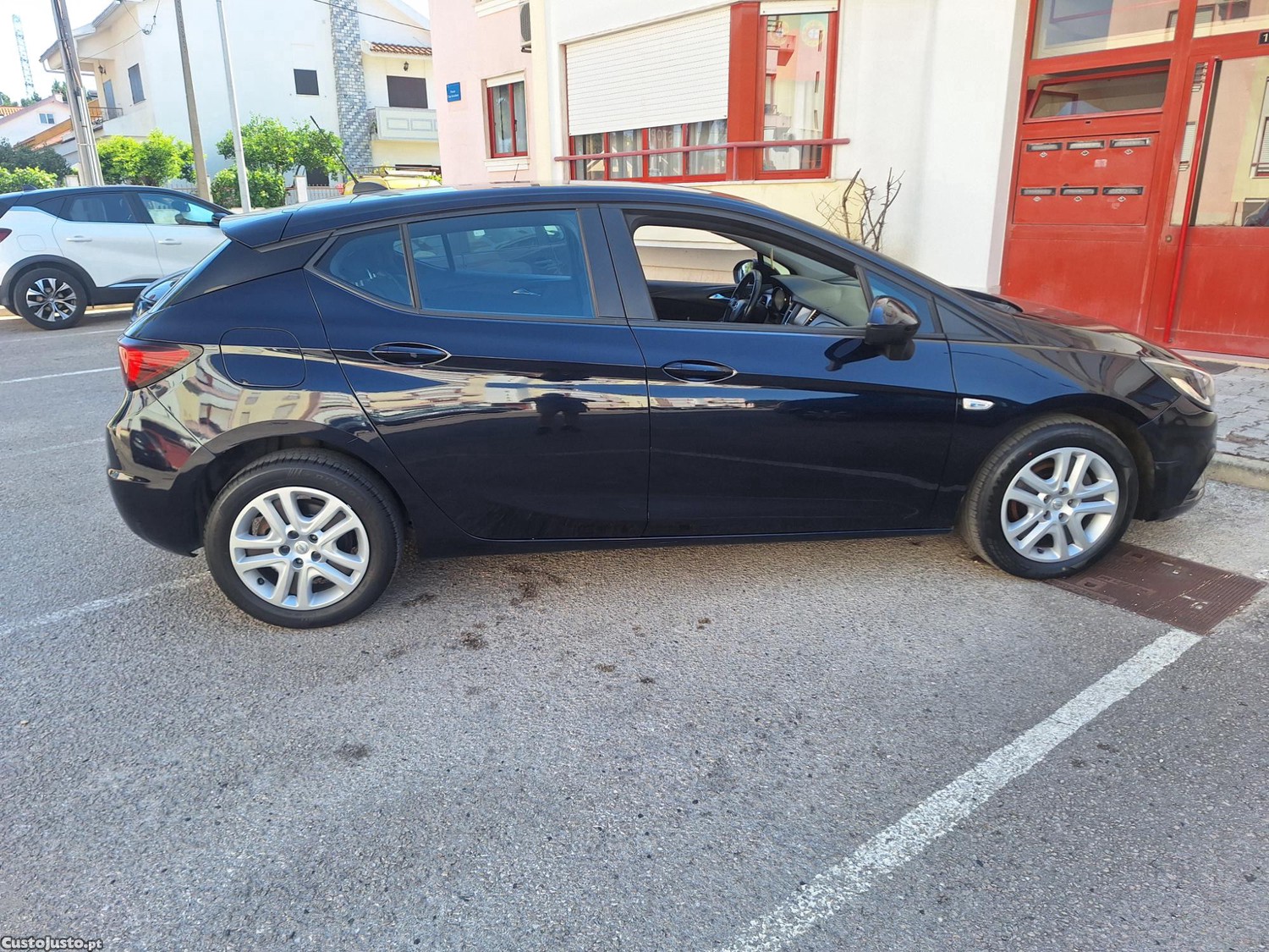 Opel Astra 1.6 CDTI Business — fotografia 4