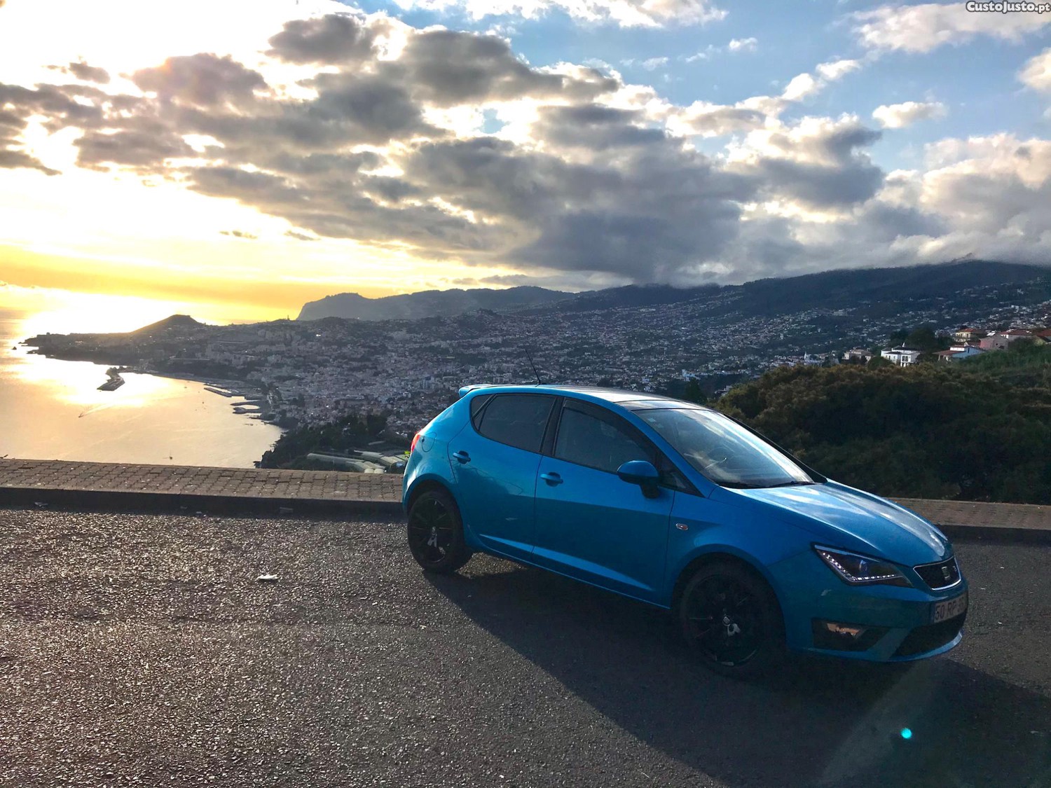 SEAT Ibiza 1.4 Tdi FR — fotografia 8