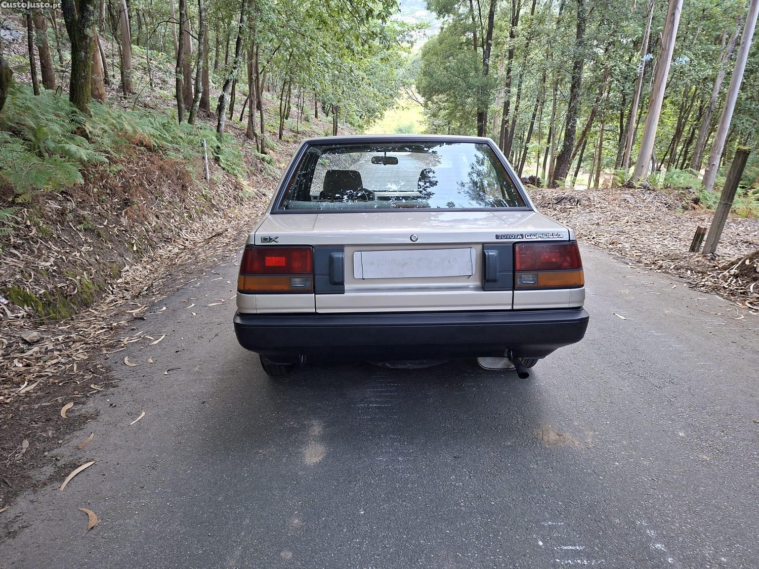 Toyota Corolla 1.4 12V 1982 — fotografia 3