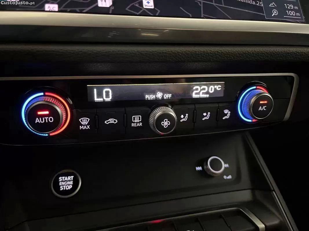 Audi Q3 45 tfsie s line s tronic — fotografia 10