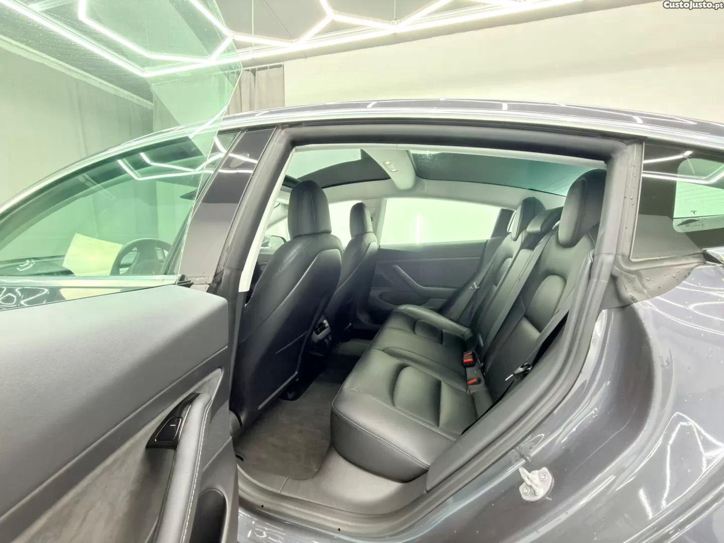Tesla Model 3 Standard rwd plus — fotografia 15