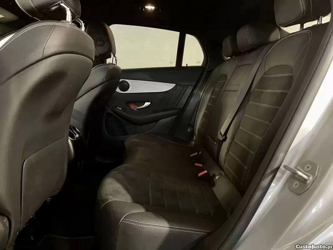 Mercedes-Benz GLC 300 E coupé 4matic — fotografia 15