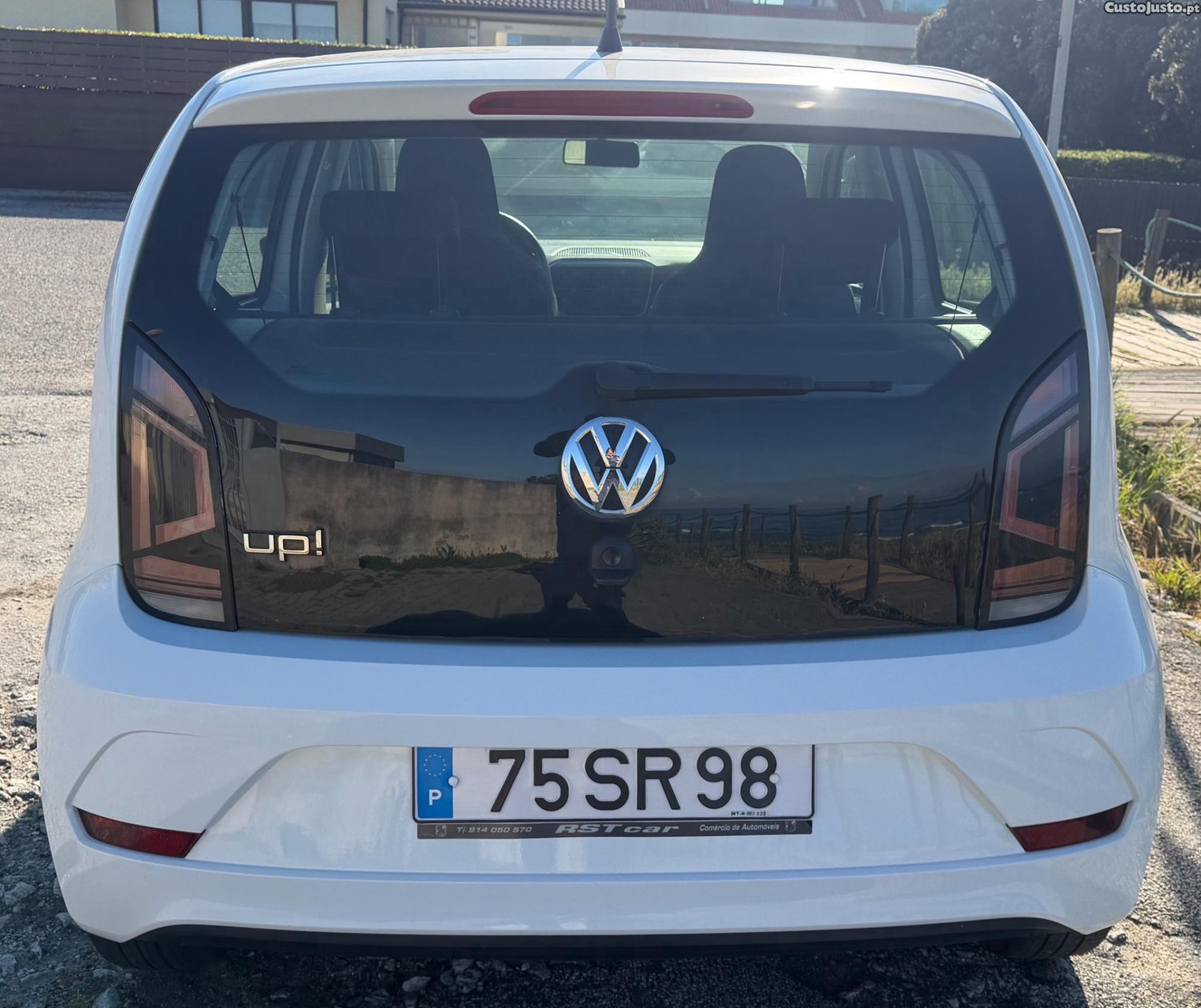 Volkswagen Up! 1.0 BlueMotion Move AC 60cv — fotografia 5