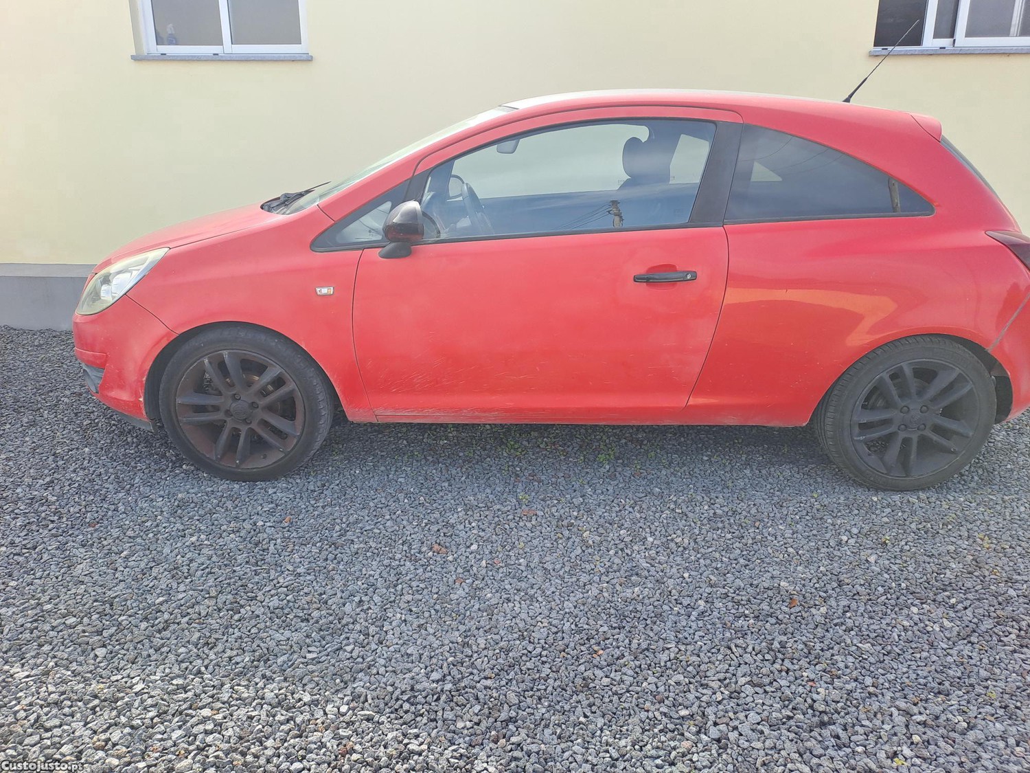Opel Corsa Black edition — fotografia 3