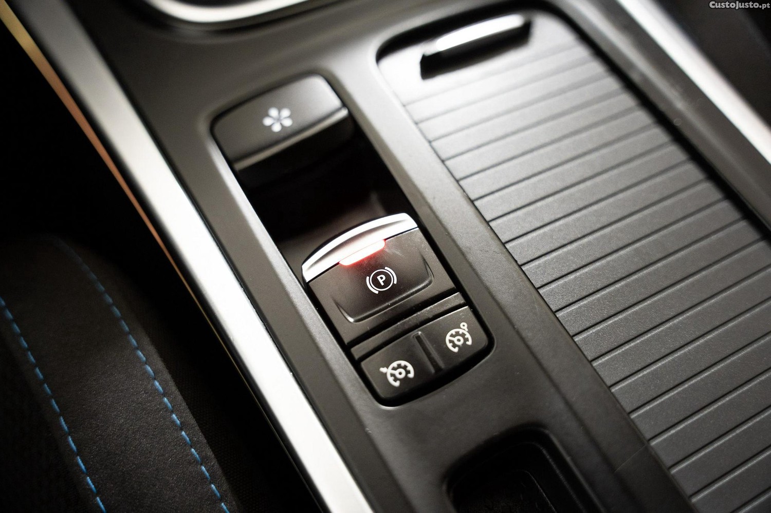 Renault Mégane 1.5 Blue dCi GT Line EDC — fotografia 5