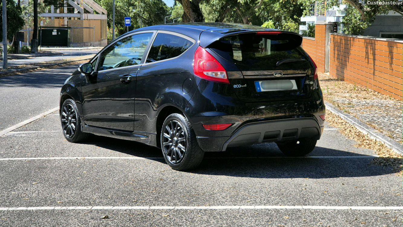 Ford Fiesta st 1.6 tdci — fotografia 8