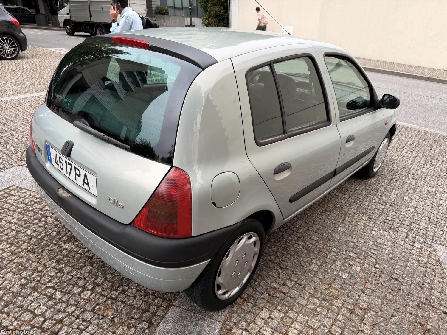 Renault Clio 1.2 Extreme 16 V — fotografia 19