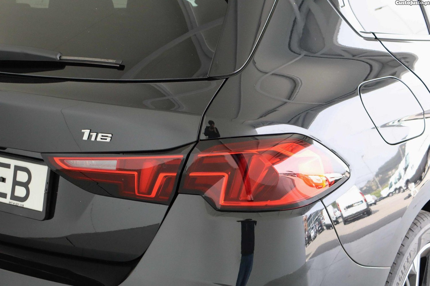 BMW 116 Pack Desportivo M — fotografia 26