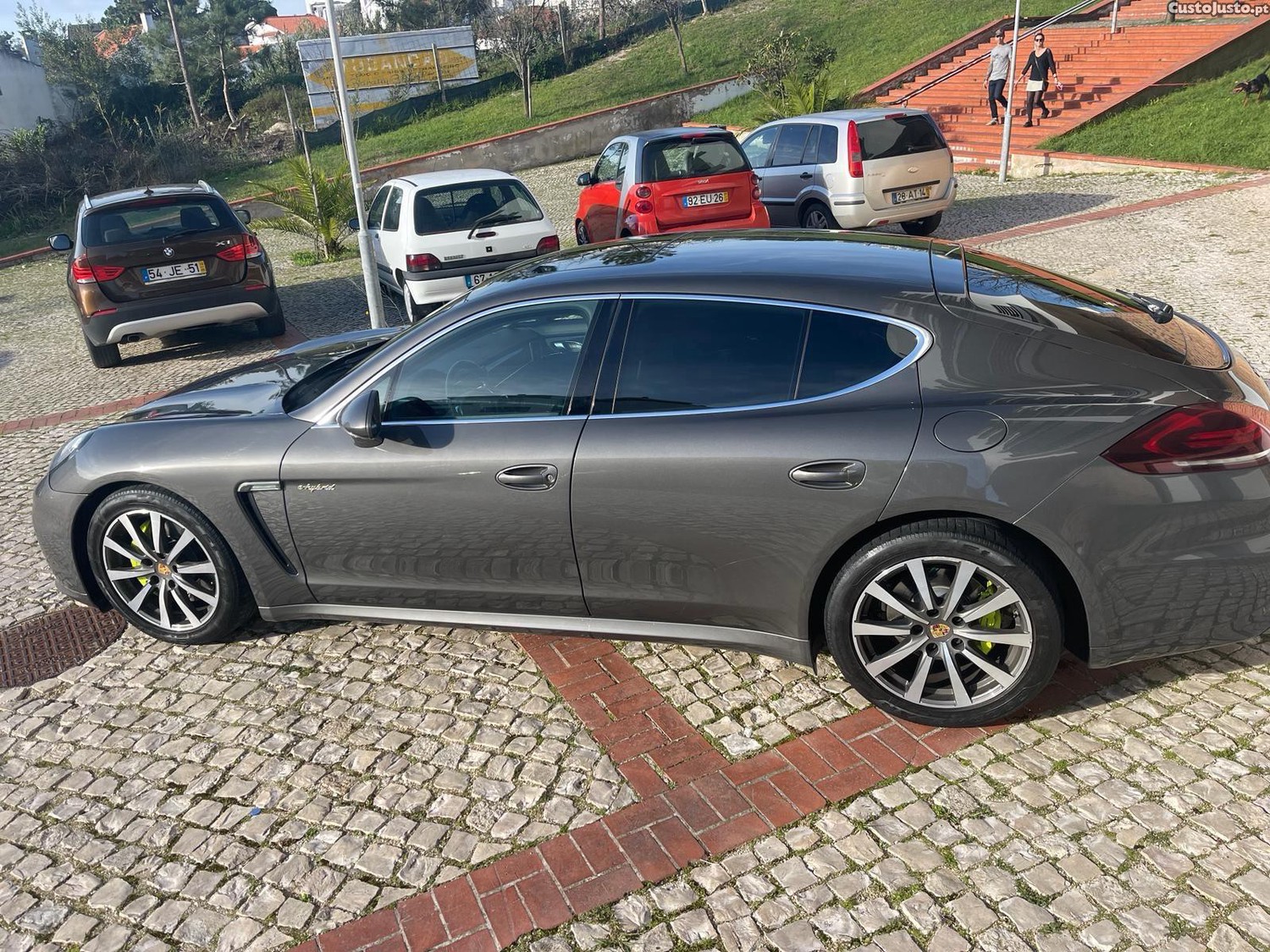 Porsche Panamera S E-Hybrid — fotografia 3