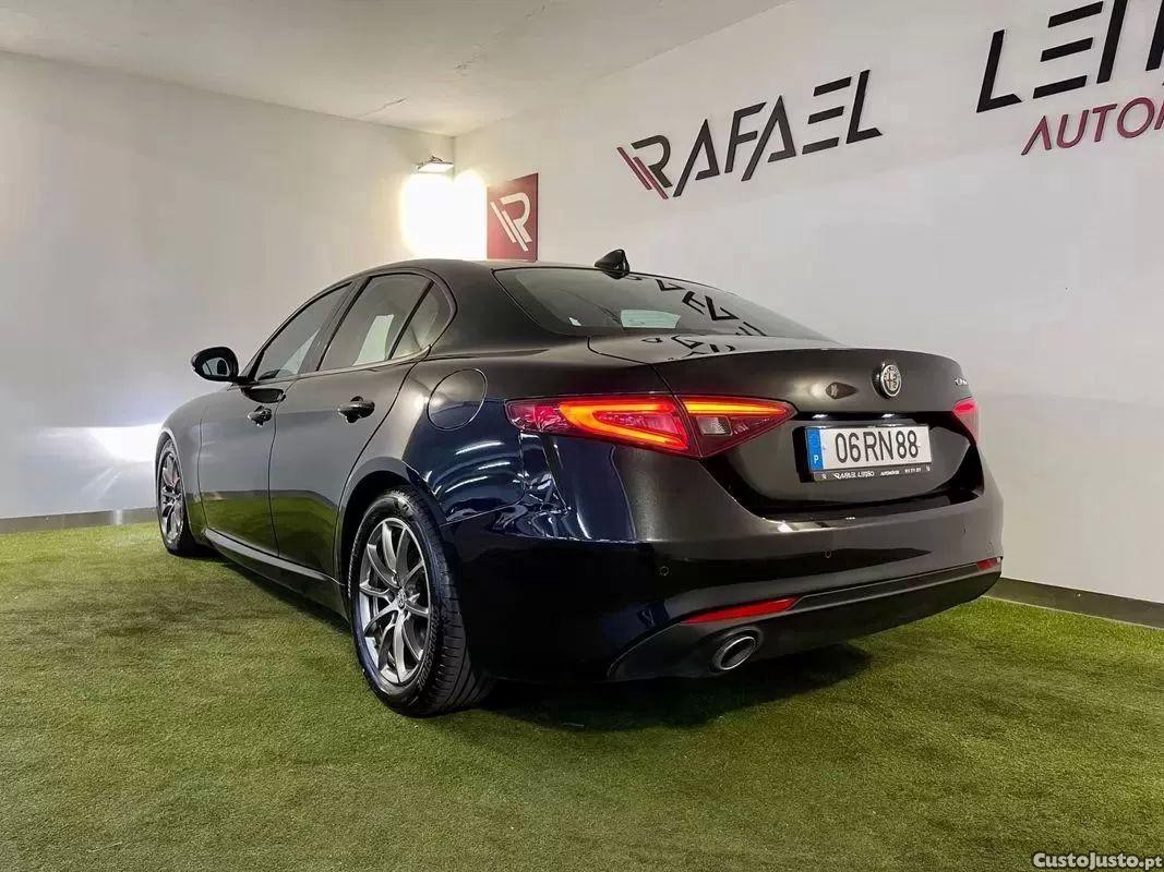 Alfa Romeo Giulia 2.2 d — fotografia 28