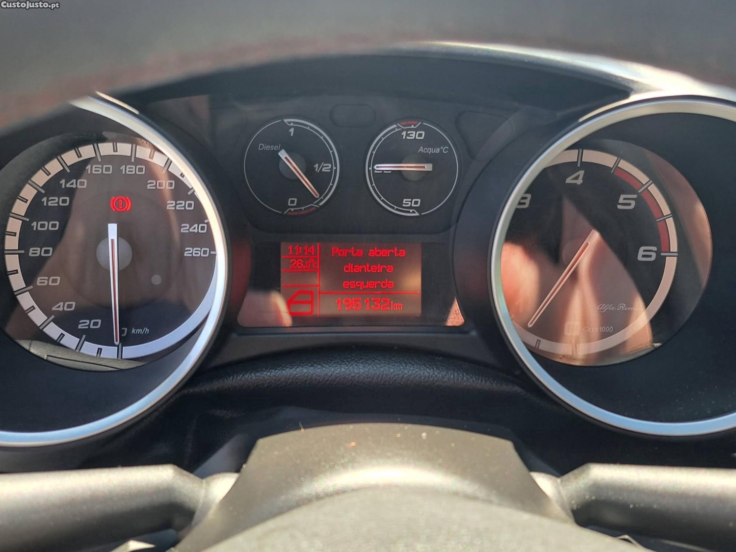 Alfa Romeo Giulietta 1.6 JTDM Distictive 105 cv — fotografia 7