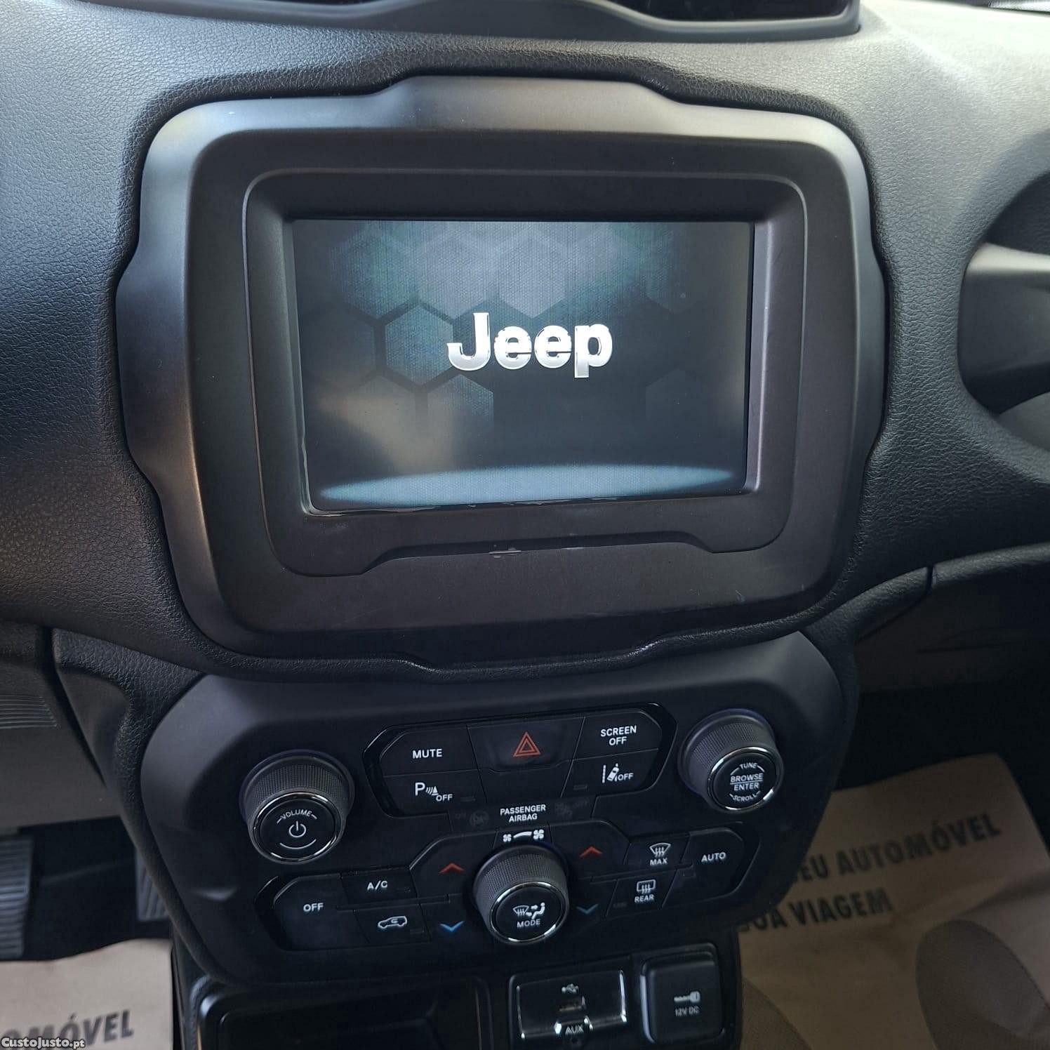 Jeep Renegade 1.0 T Longitude — fotografia 7