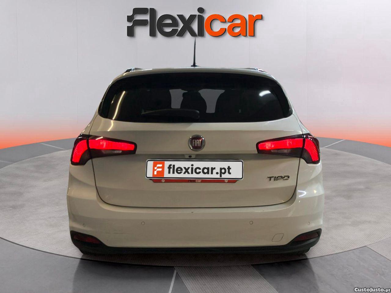 Fiat Tipo 1.3 M-Jet lounge — fotografia 9