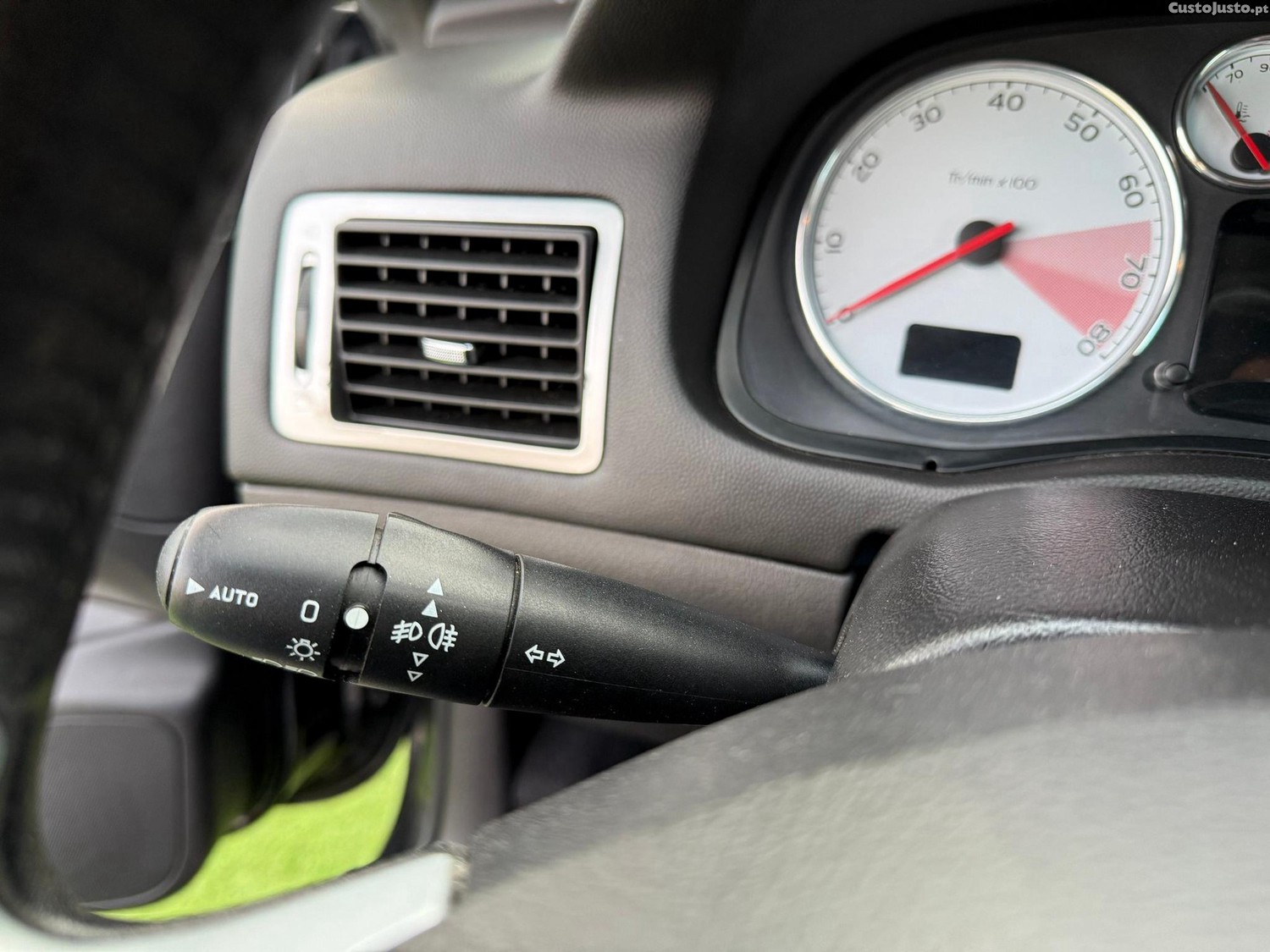 Peugeot 307 CC 2.0 Sport — fotografia 16