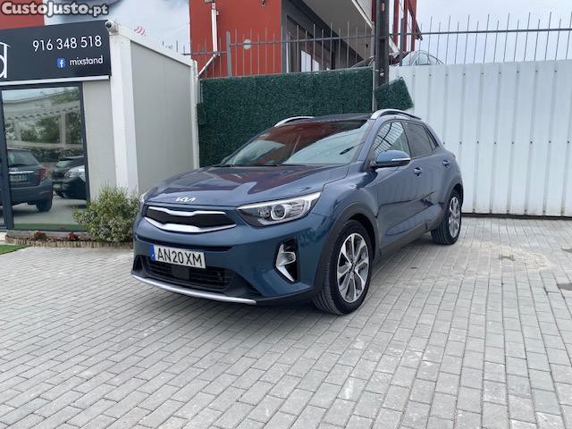 Kia Stonic 1.0 T-GDI 100 Cv — fotografia 11