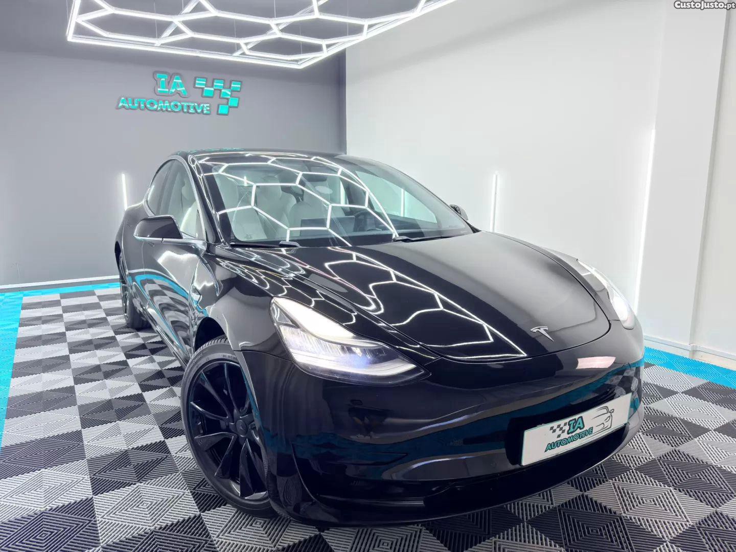 Tesla Model 3 Standard rwd plus — fotografia 19