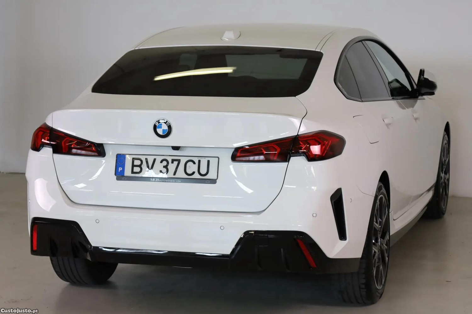 BMW 216 Pack Desportivo M Pro — fotografia 3