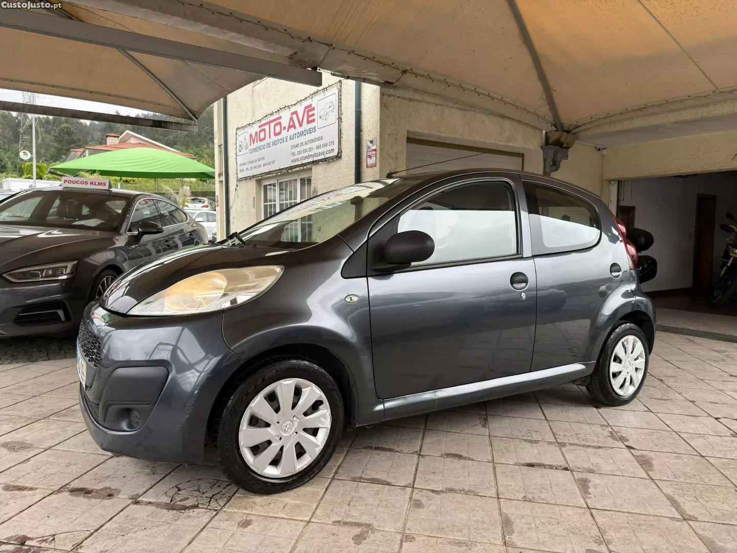 Peugeot 107 1.0 access — fotografia 17