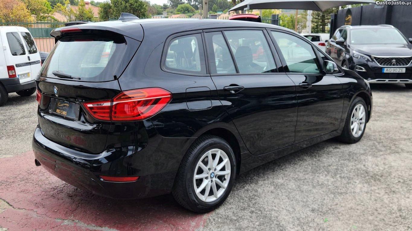 BMW 218 Gran Tourer 5 Lugares — fotografia 7