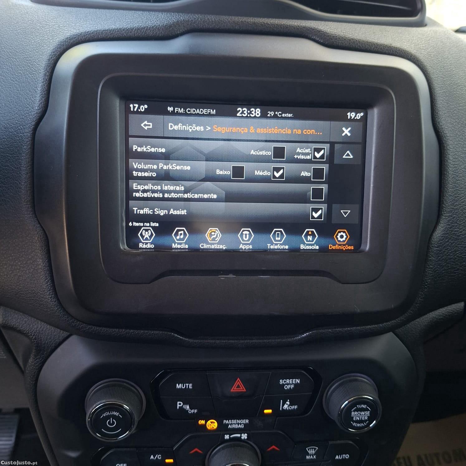 Jeep Renegade 1.0 T Longitude — fotografia 5