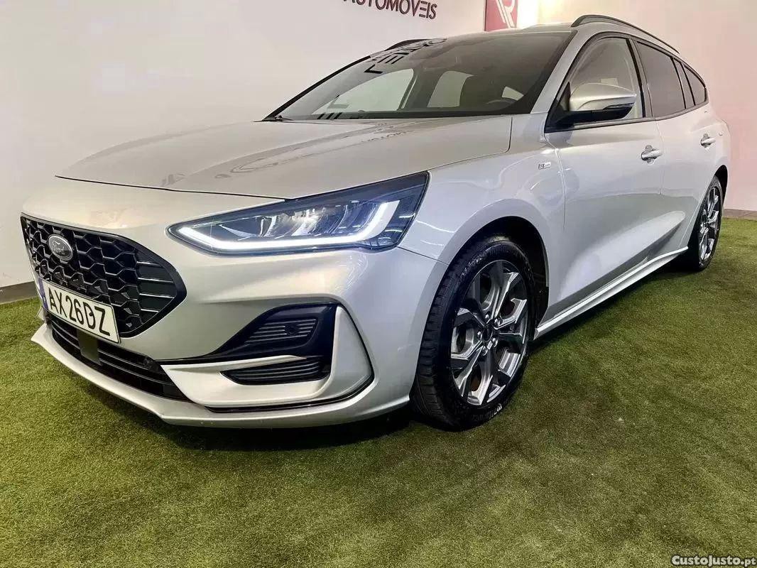 Ford Focus 1.5 tdci ecoblue st-line — fotografia 23