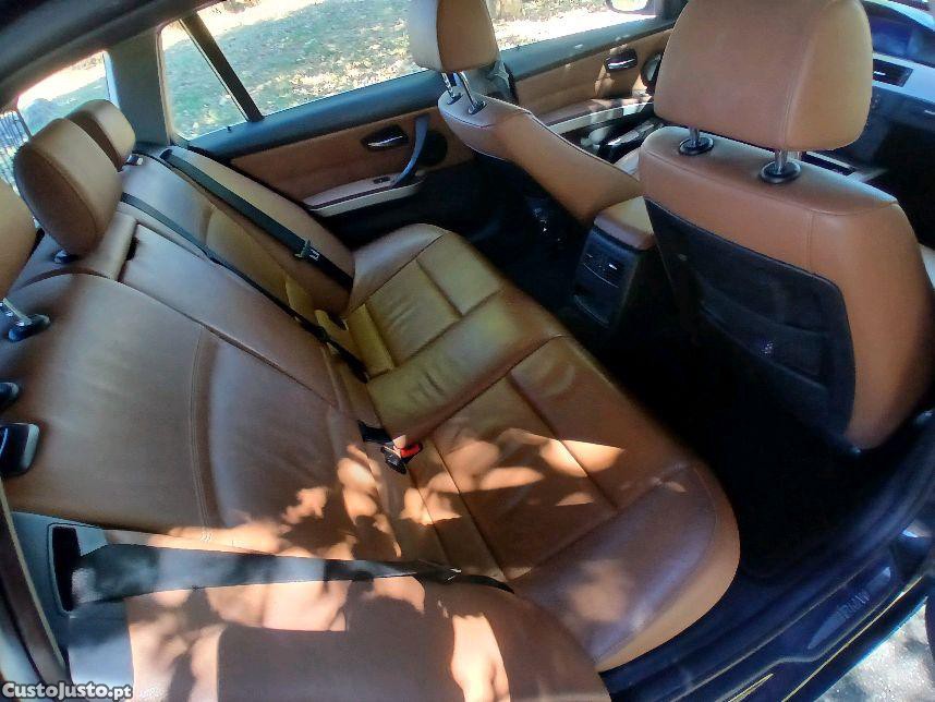 BMW 320 Touring — fotografia 2