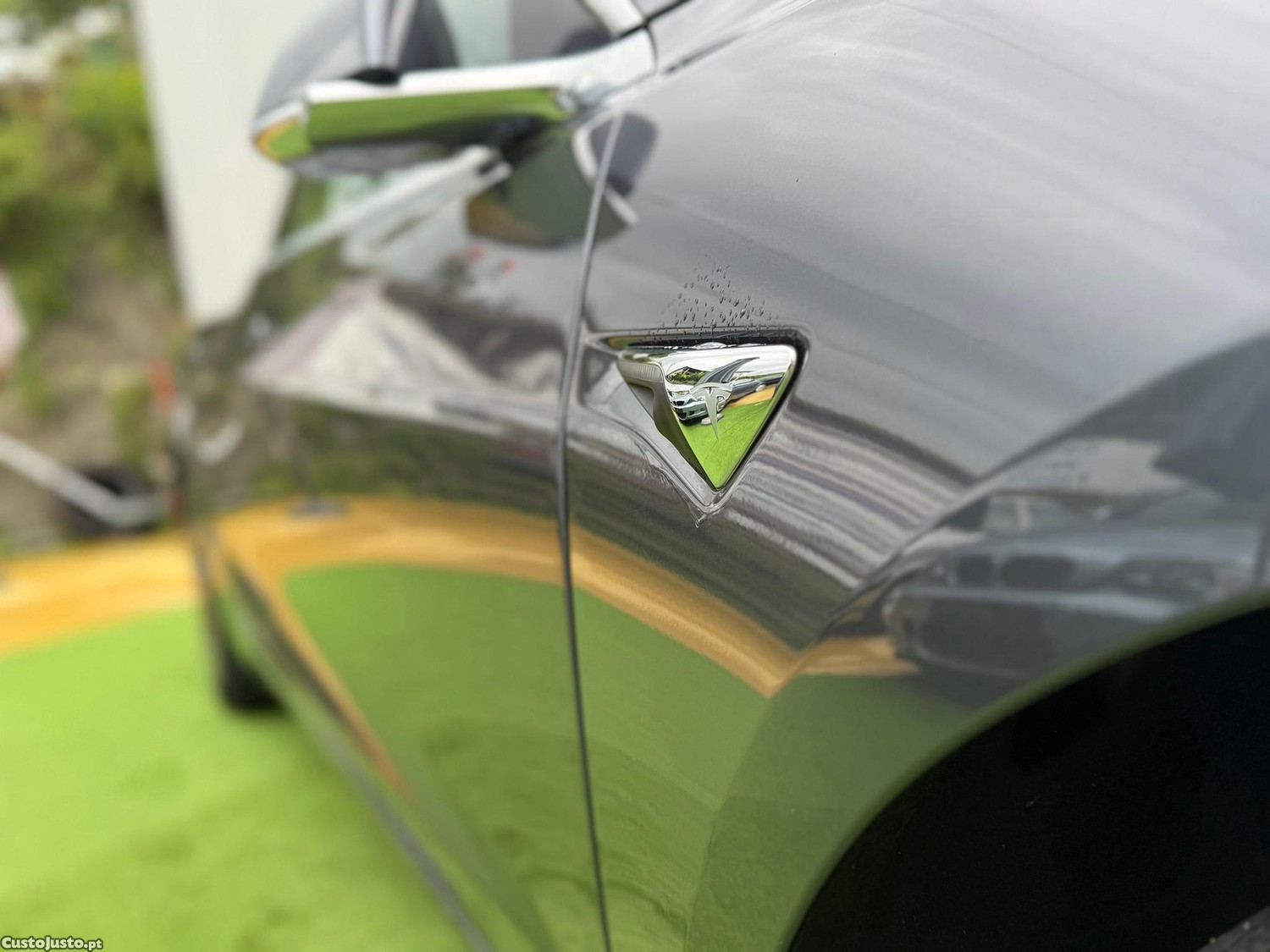 Tesla Model 3 Long-Range Dual Motor AWD — fotografia 16