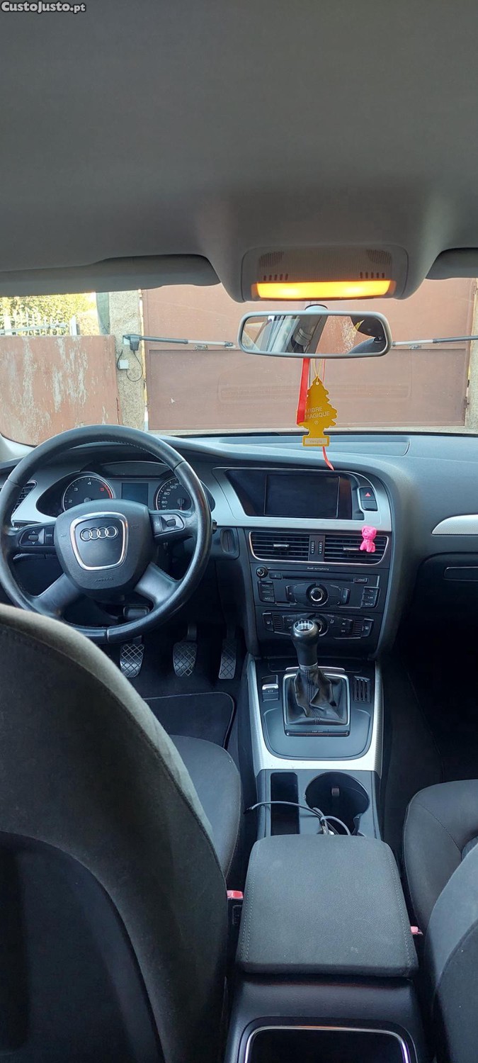Audi A4 B8 — fotografia 3