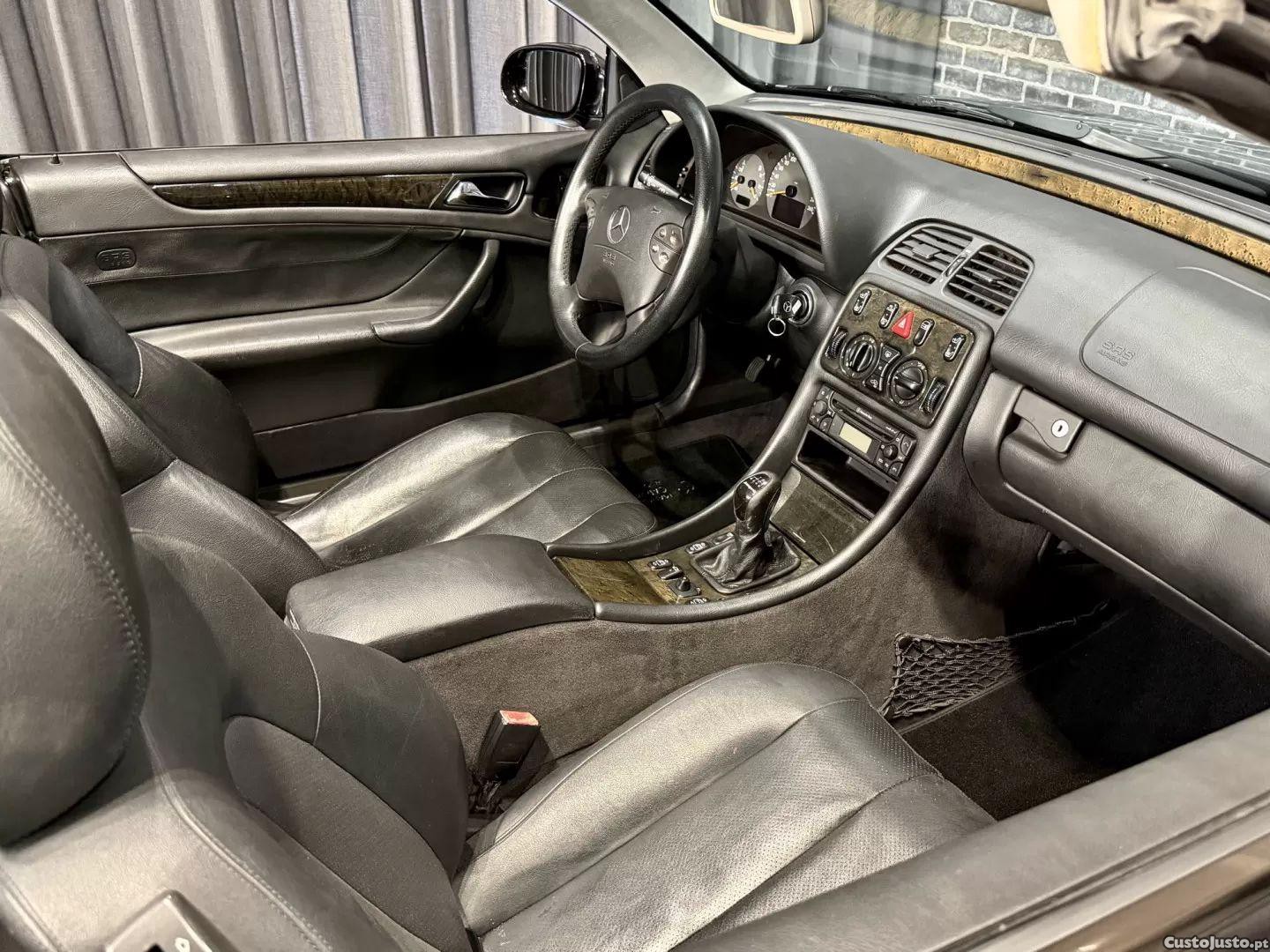Mercedes-Benz Classe CLK Kompressor avantgarde — fotografia 4