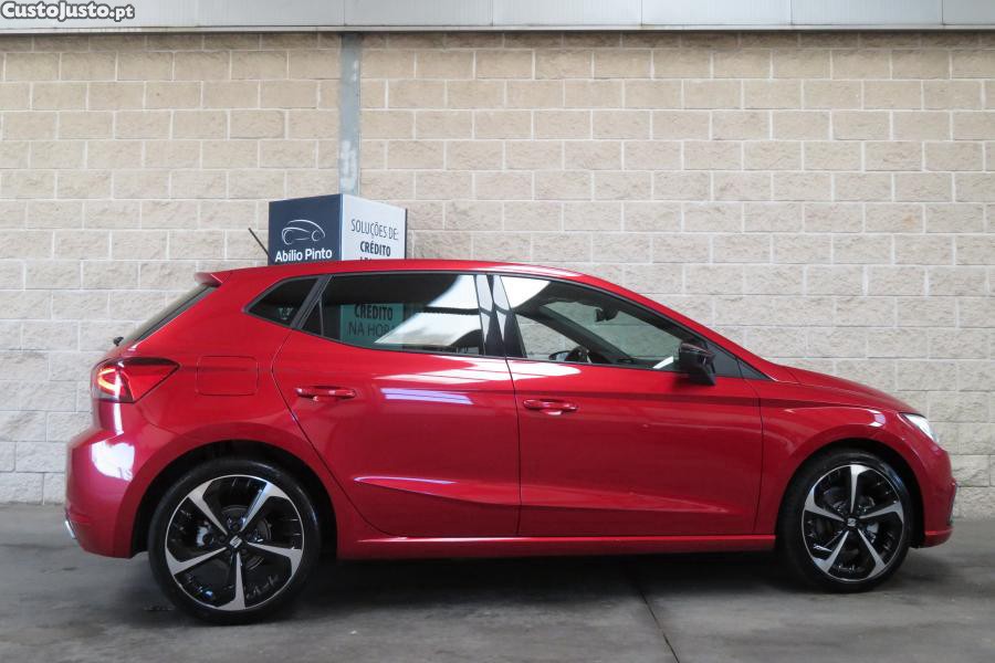 SEAT Ibiza 1.0 TSI FR — fotografia 2