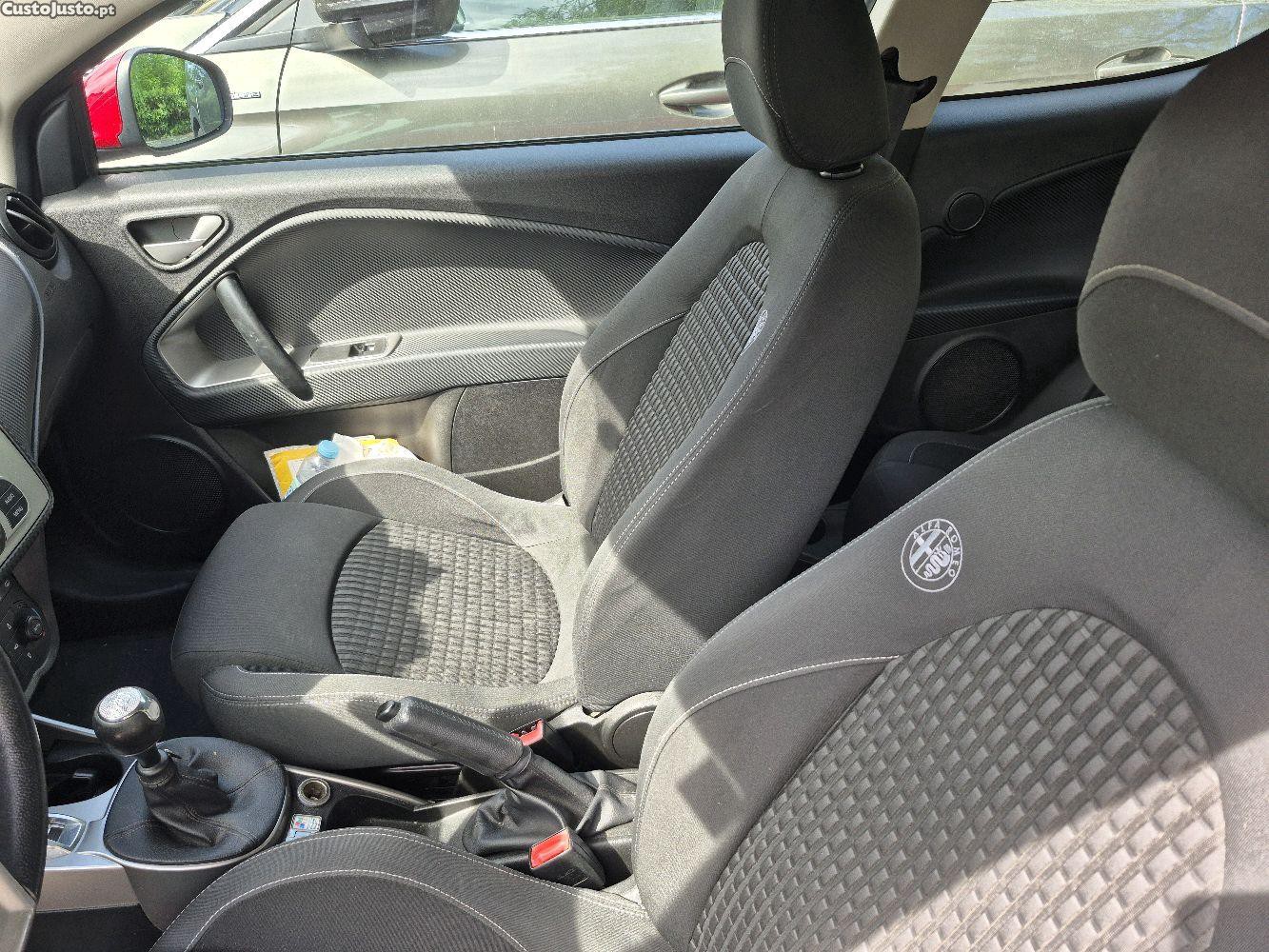 Alfa Romeo MiTo 1.3 JTD — fotografia 5