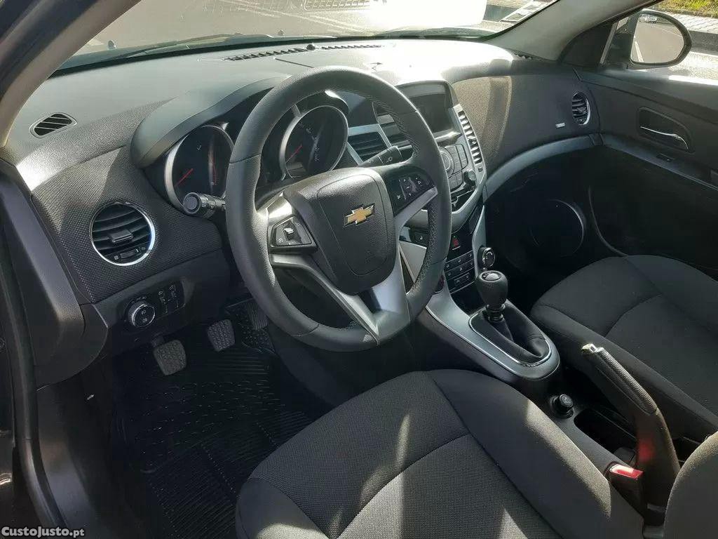 Chevrolet Cruze 1.7 vcdi ltz — fotografia 8