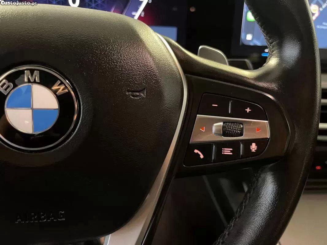 BMW 318 D auto — fotografia 16