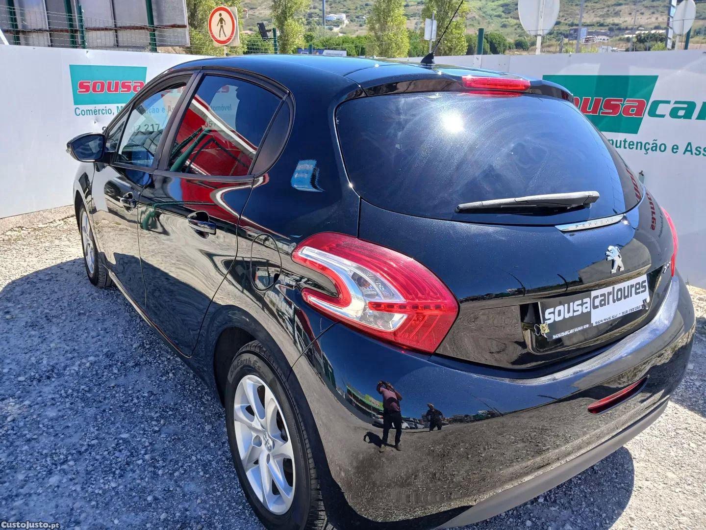 Peugeot 208 1.2 vti active — fotografia 15