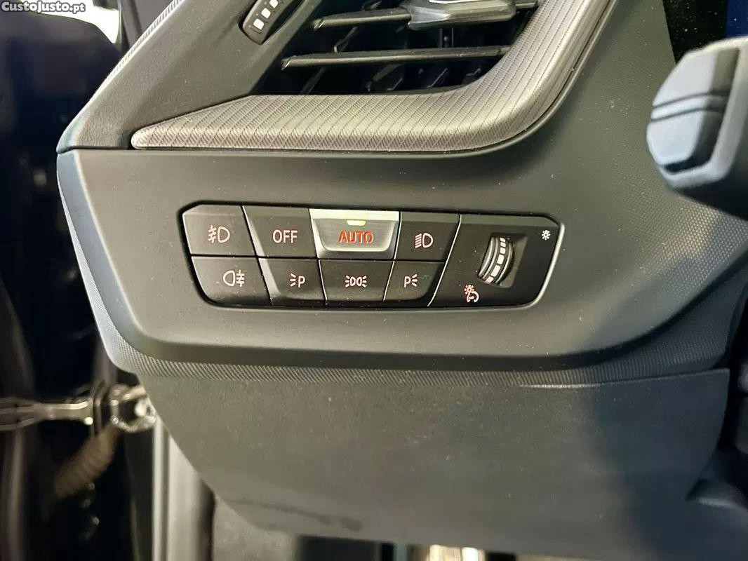 BMW 216 D pack desportivo m — fotografia 4