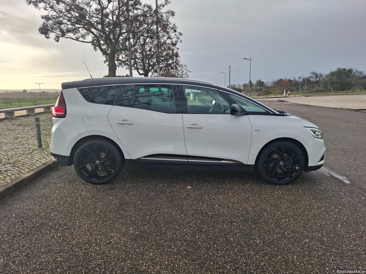 Renault Grand Scénic 1.7 dCi Bose Edition - 19 foto 4