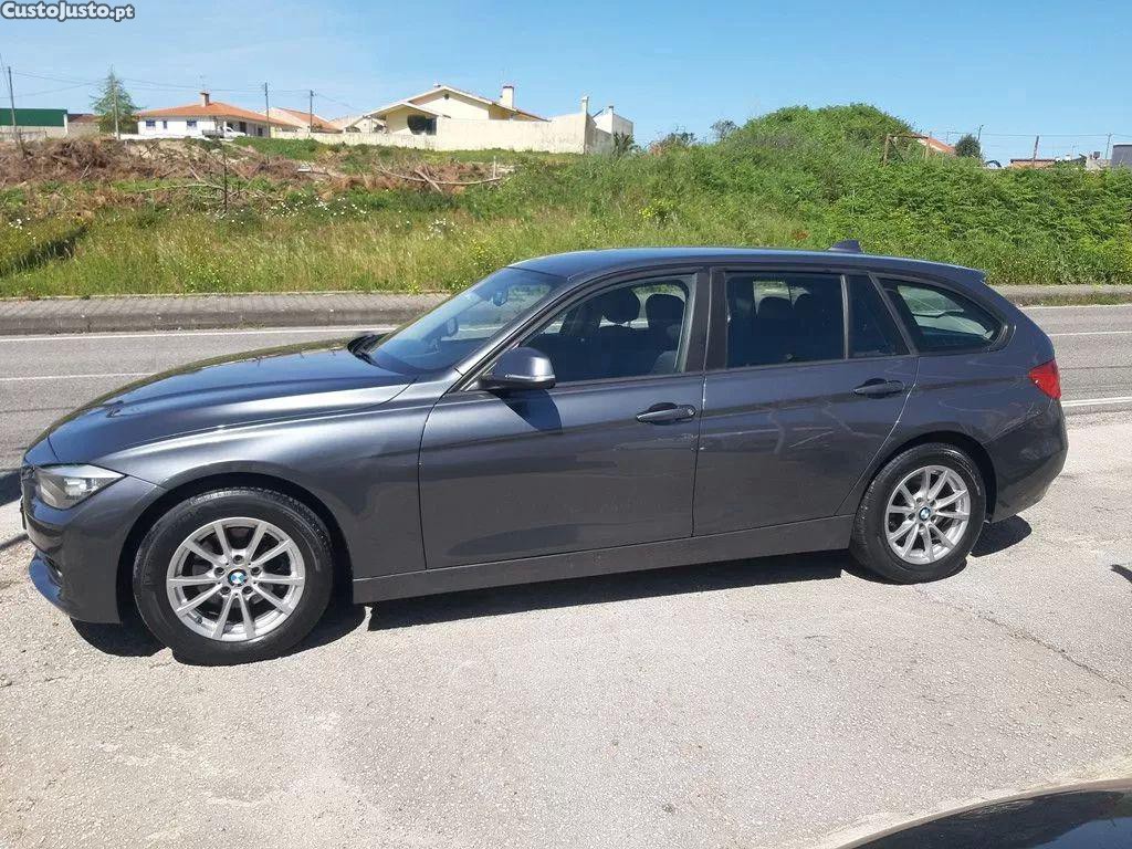 BMW 318 D touring line sport — fotografia 20