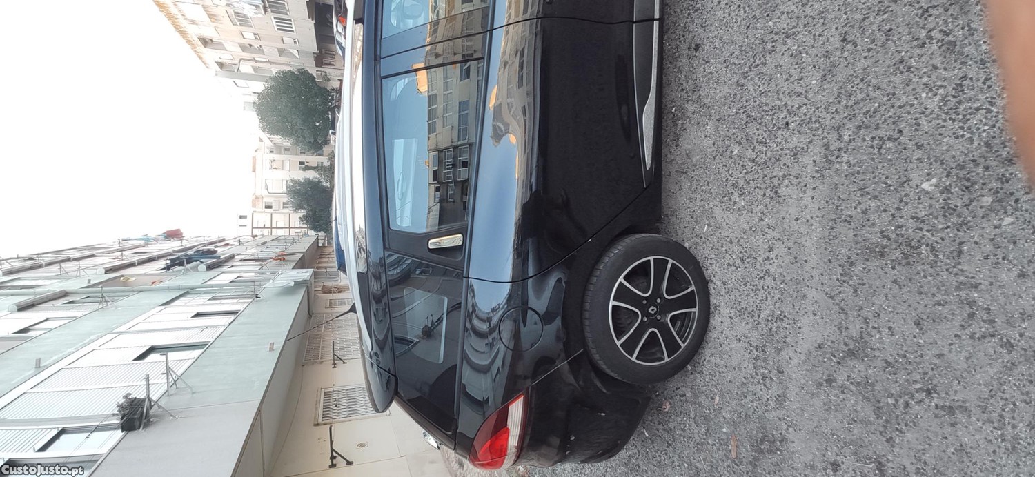 Renault Clio Carrinha — fotografia 4