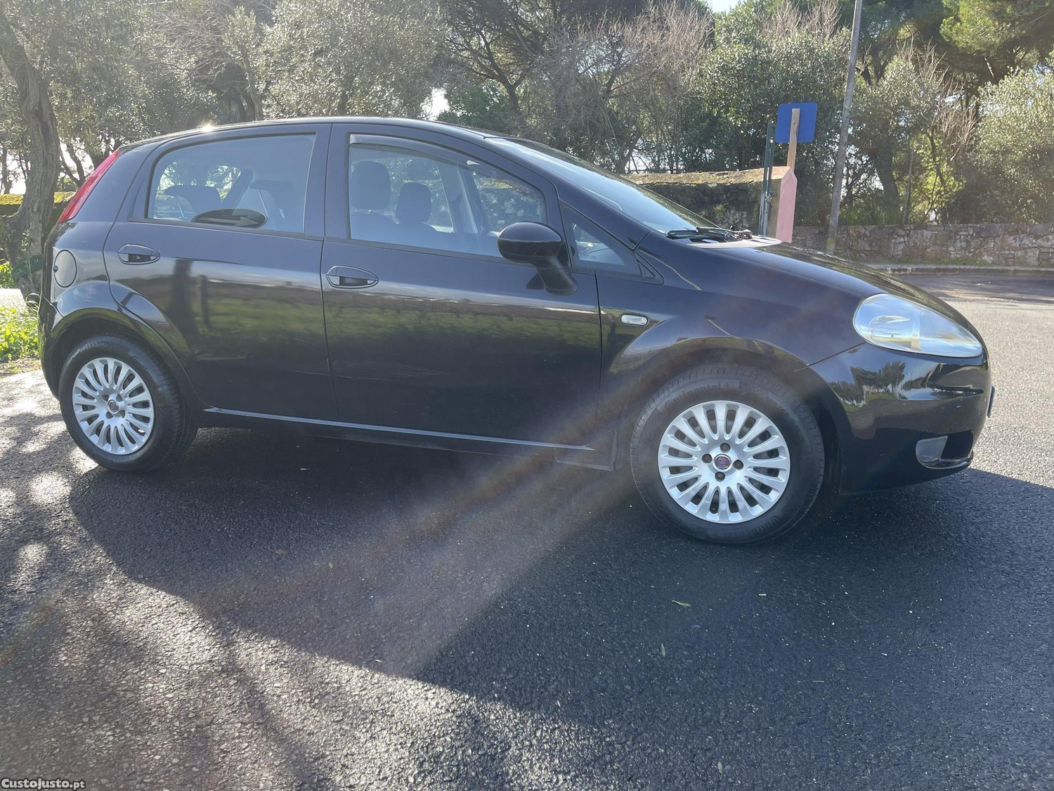 Fiat Grande Punto 1.2 gasolina — fotografia 14