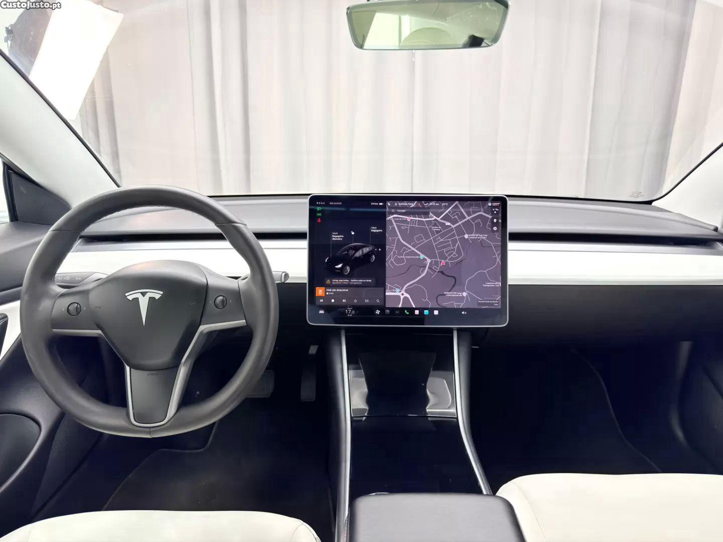 Tesla Model 3 Standard rwd plus — fotografia 13