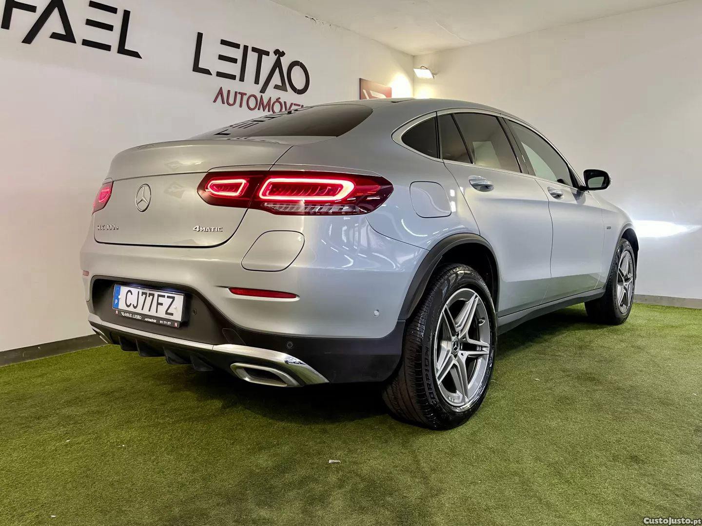 Mercedes-Benz GLC 300 E coupé 4matic — fotografia 26